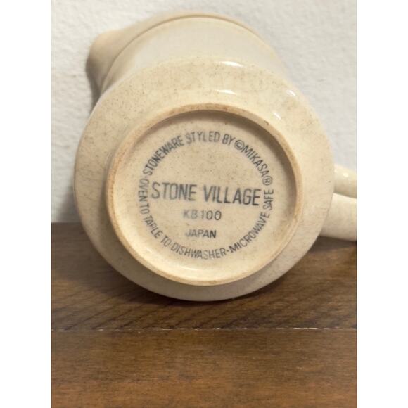 Mikasa - Stone Village, Tropicana, Stoneware Creamer - Picture 6 of 6
